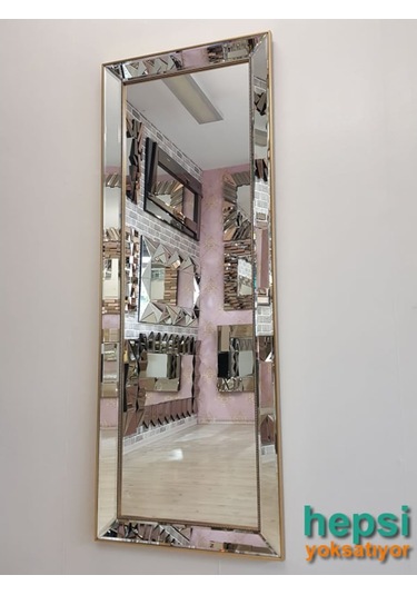 Ayna Çerçeveli Model Eskitme Altın Renk Boy Aynası Altın
