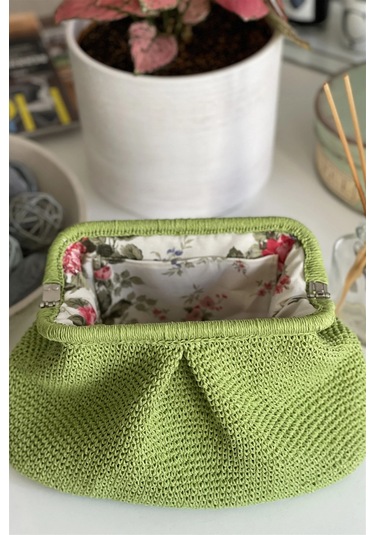 El Yapımı Açık Yeşil Renkli Pileli Örgü El Çantası Yeşil