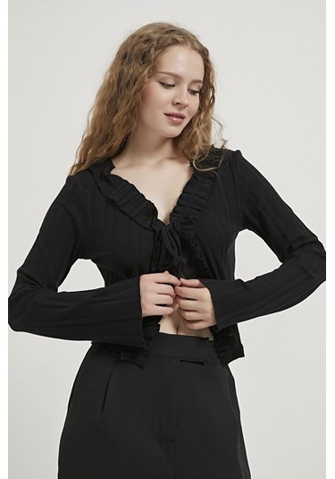 Kadın Fırfır Detaylı Önü Bağcıklı Esnek Pamuk Kısa Fitilli Hırka Siyah