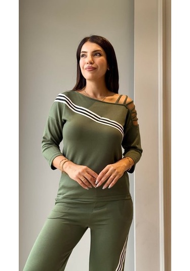 Tua Moda Kadın Uzun Kollu Truvakar Kol Tek Omuz Çapraz Şerit Detaylı Ribanalı Viskon Iki Iplik Bluz Ve Pantolon Ikili Takım Yeşil