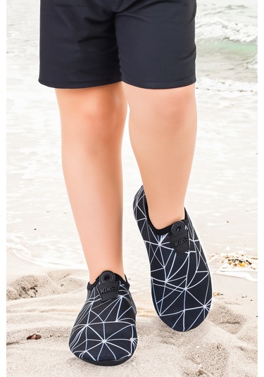 Kiko Kids Prizma Havuz Plaj Erkek Çocuk Deniz Ayakkabısı 7515 Siyah - Beyaz Siyah - Beyaz Beyaz - Siyah Kiko Kids Prizma Havuz Plaj Erkek Çocuk Deniz Ayakkabısı 7515 Siyah - Beyaz Siyah - Beyaz Beyaz - Siyah