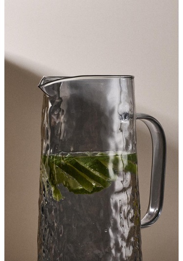 Sante Füme Cam Rüyası Filtre Kapaklı Sürahi 1300ml