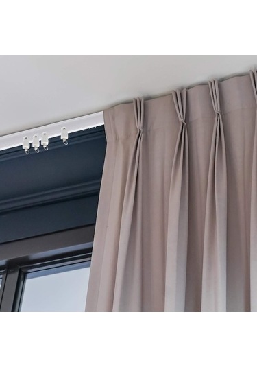 Ebitda 5 Metre Esnek Perde Rayı Seti - Tavan & Yan Montaj, 30 Kanca & Kasnaklı, Plastik Çelik, Beyaz