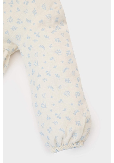 DeFacto Kız Bebek 2'li Takım Çiçekli Müslin Uzun Kollu Bluz Beli Lastikli Geniş Bol Paça Pantolon E5708A525SPER98 Ekru