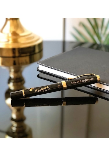 Kişiye Özel Atatürk Siluet Ve İmzalı Altın Yaldız Kabartmalı Kalem