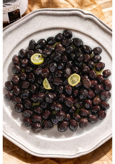 Kozoliv Gemlik Çeşidi Yağlı Siyah Zeytin Cam 650 G
