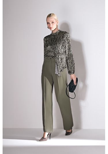 Explosion Kadın Hakim Yaka Yandan Pileli Uzun Kol Şık Bluz 18439 Haki Haki