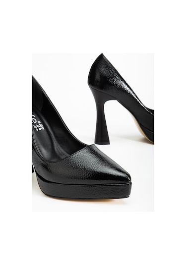 Suins Valen Kadın Platform Topuklu Stiletto Ayakkabı Siyah