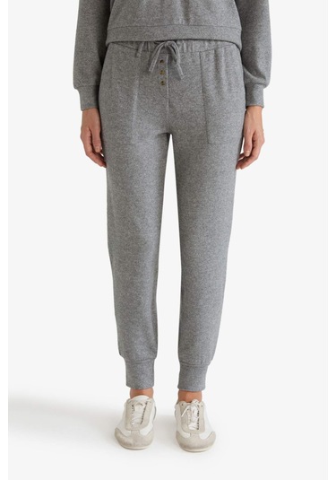 Defacto Pijama Takımı Regular Fit Velur Uzun Kollu Üst Uzun Alt-fall İn Love F3615ax25auar188 Antrasit Defacto Pijama Takımı Regular Fit Velur Uzun Kollu Üst Uzun Alt-fall İn Love F3615ax25auar188 Antrasit