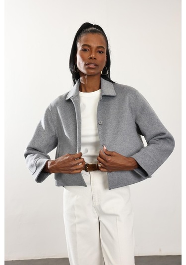 Gri Gömlek Yaka Kısa Yün Ceket Gri
