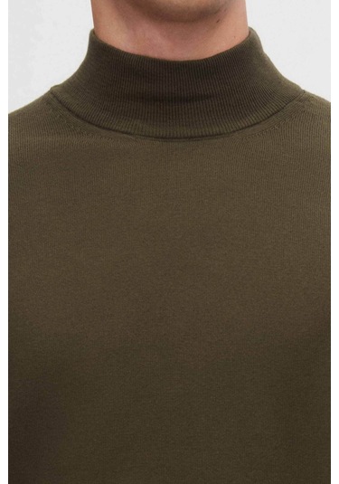 D's Damat Regular Fit Açık Haki Pamuk Karışımlı Yarım Balıkçı Triko Kazak 5HF06ORT16275 Haki D's Damat Regular Fit Açık Haki Pamuk Karışımlı Yarım Balıkçı Triko Kazak 5HF06ORT16275 Haki
