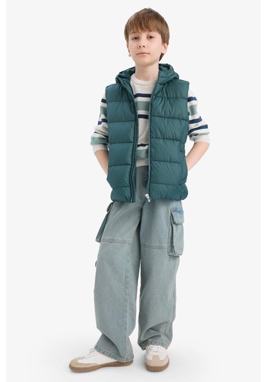 Defacto Erkek Çocuk Su İtici Kapüşonlu Yelek C4334a825augn155 Yeşil