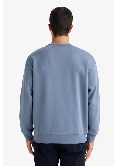 Defacto Relax Fit Bisiklet Yaka Kalın İçi Yumuşak Tüylü Basic Düz Sweatshirt T5139az25augr171 Gri Defacto Relax Fit Bisiklet Yaka Kalın İçi Yumuşak Tüylü Basic Düz Sweatshirt T5139az25augr171 Gri