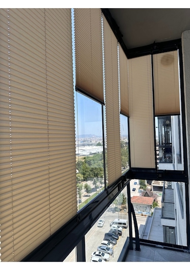 Blind-x Bej Plise Katlanır Cam Balkon Perdesi, Ofis Perdesi, Mutfak Perdesi, Salon Perdesi