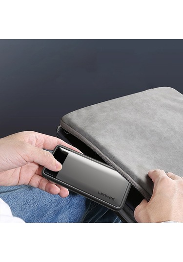Lenyes PX133P 10 W 10000 mAh Led Işık Göstergeli Taşınabilir Powerbank Siyah