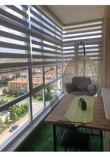 Yeşil Protokol Halı Özel Kesim Kaymaz Tabanlı Balkon Halısı (428912884)