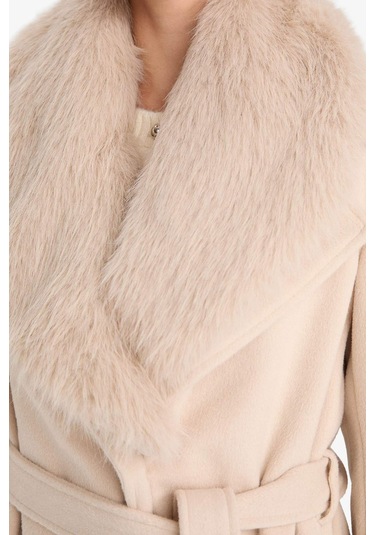 Defacto Regular Fit Suni Kürk Yaka Kuşaklı Kaşe Uzun Kaban F2811ax25wner128 Ekru-er128