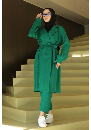 Ay Parça Detaylı Takım Yeşil Yeşil