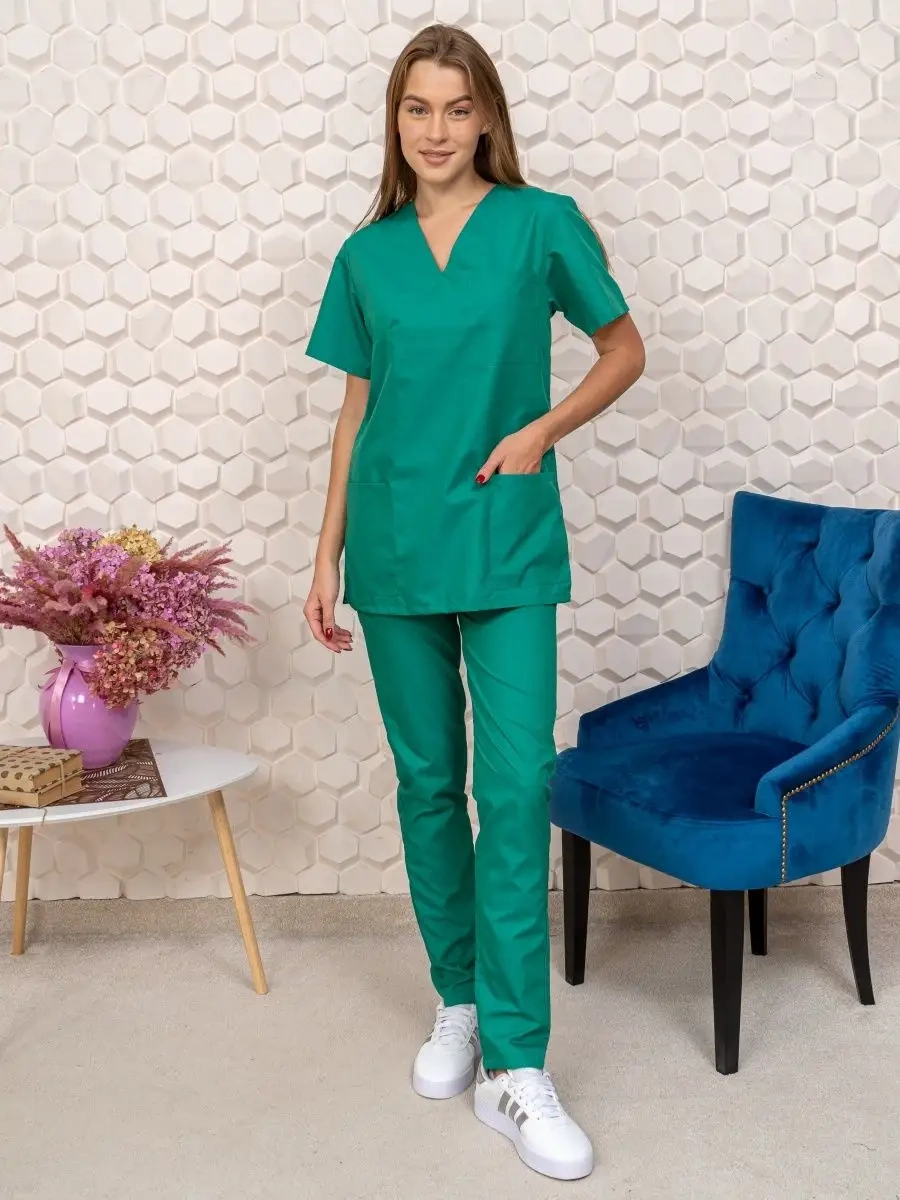 Medicina Plus Kadın Doktor Tıbbi Takımı 49924053