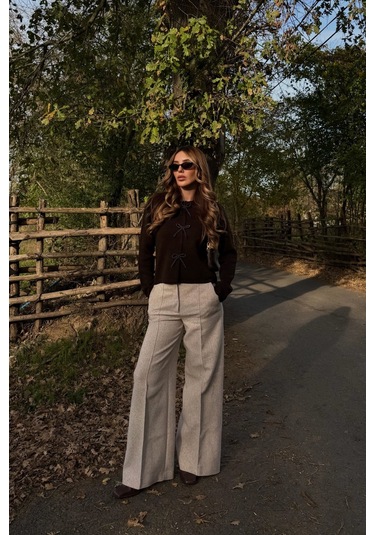 Kahverengi Fiyonk Boncuk Detaylı Hırka - 251072 Kahverengi