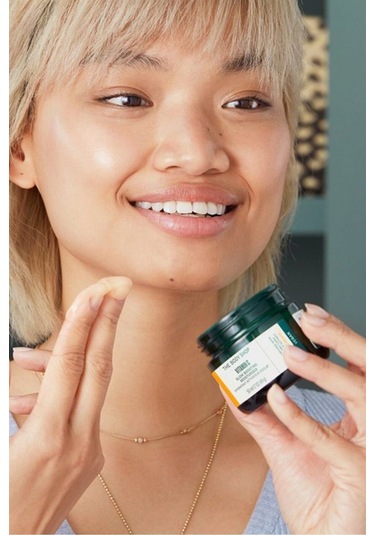 The Body Shop Vitamin C Canlandırıcı Gündüz Kremi 50 Ml