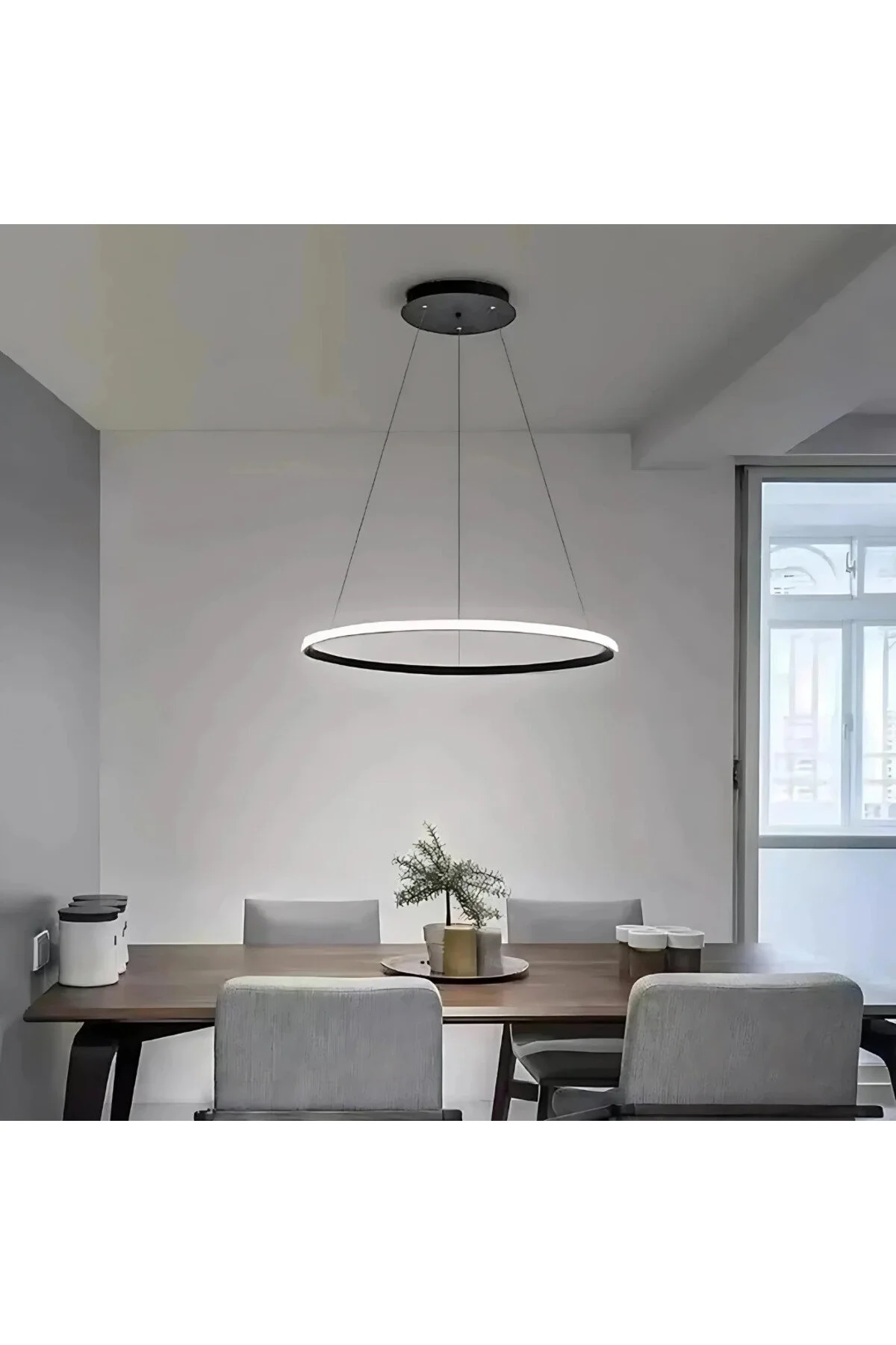 Tekli Siyah Sarkıt Avize Beyaz Ledli Siyah