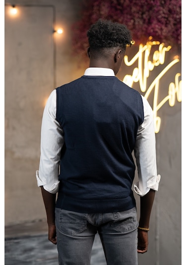 V Yaka Regular Fit Yünlü Kolsuz Triko Süveter Lacivert