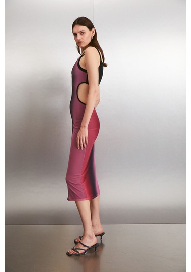 Nuala Kadın Tül Mesh Kumaşlı Astarlı Yandan Dekoltelı Degrade Desenli Kırmızı - Pembe Elbise