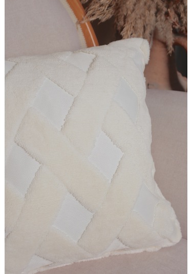 Cross Welsoft Jakarlı Dekoratif Kırlent Kılıfı 43x43 - Ztcross KARIŞIK