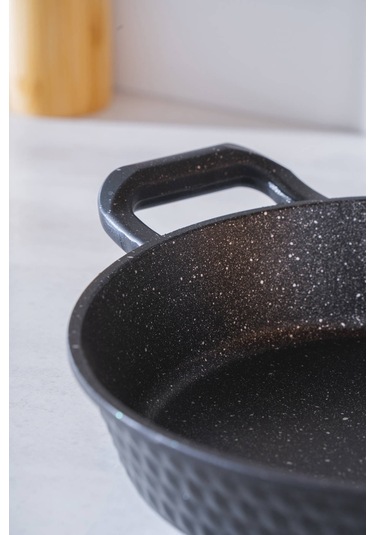 Diamente Sahan - 24 Cm Siyah