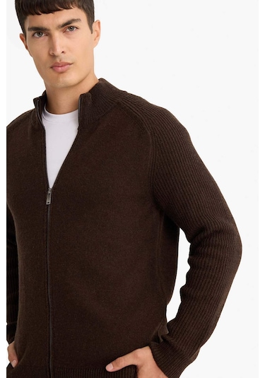 Defacto Standart Fit Dik Yaka Fermuarlı Yün Karışımlı Triko Hırka F2983ax25wnbn497 Kahve
