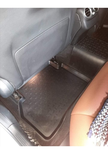 Mercedes E W212 4D Paspas Siyah Ve Plastik Setli Bagaj 2009  2015