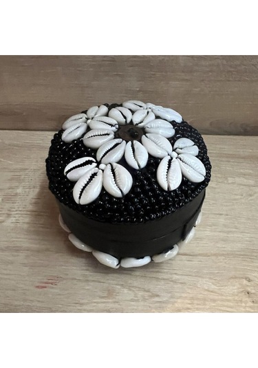 Bali Boncuklu Kapaklı Kutu 11 X 9 Cm