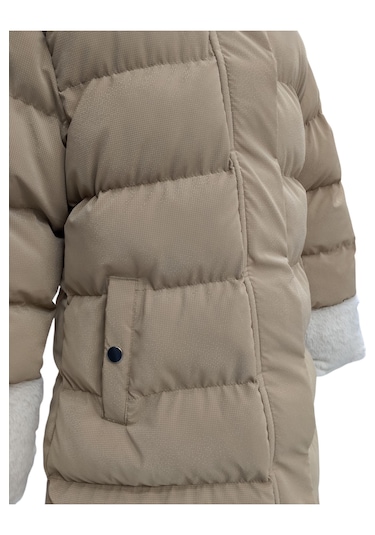 Kız Çocuk Kapüşonu Bilek Kısımları Kürklü Peluş Astarlı Midi Boy Vizon Renk Mont Vizon