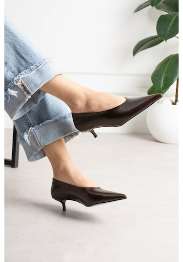 Shoetek Louod Kadın Stıletto İnce Topuklu Kırışık Kahverengi Deri Kahve