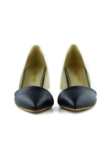 Erkan Saçmacı Laura Lacivert Beyaz Renk Bloklu Sivri Burunlu Klasik İnce Topuklu Ayakkabı Beyaz - Lacivert