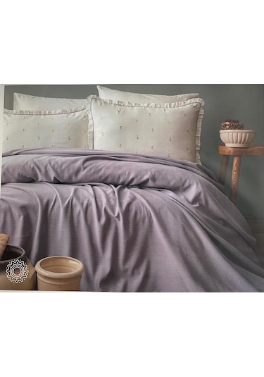 Apricitas Lily Mor Yatak Örtüsü Pikeli Set Çift Kişilik Mor