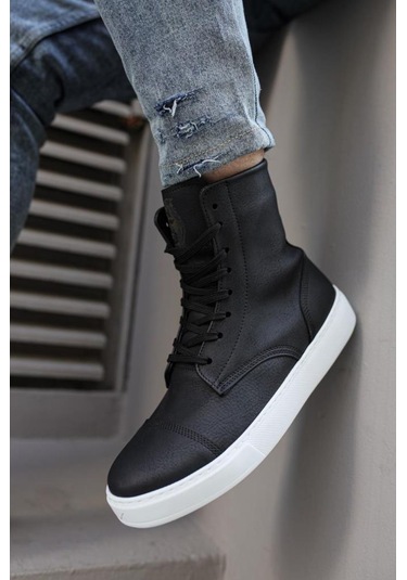 Spor Bot 022 Siyah Beyaz Taban Renklı