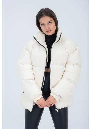 Kadın Reglan Kol Dik Yaka Age Of State Baskılı Mont Ekru