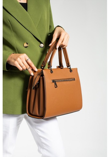 Kadın Omuz Çantası 30 25 Cm Kutu Model Çapraz Askılı Postacı Çanta Mega Çanta Business Kol Çantası Taba