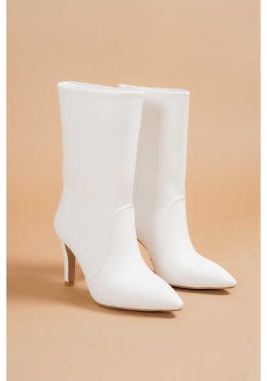 Seem Beyaz Topuklu Günlük Kullanım Kısa Çizme Beyaz