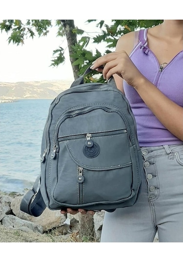 Fiyra S1 Gri Renk Krinkıl Kumaş Dört Bölmeli Bayan Sırt Çantası-Gri-Std