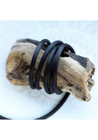 Kafebizu 5 Mm Yuvarlak Delikli Siyah Kauçuk Lastik Kordon 151136705