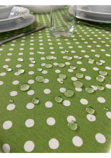 Sıvı Geçirmez Puantiyeli Dertsiz Masa Örtüsü Yeşil