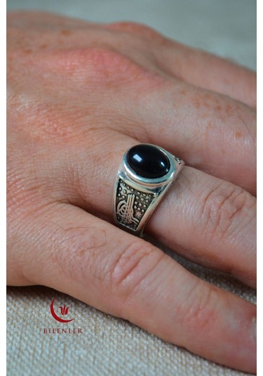 Erkek Tuğra Motifli Taşlı Metal Yüzük Uzun Ömürlü, Şık Tasarım 40 Lı Kutu Gümüş