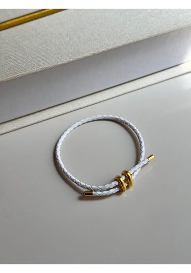 Beyaz Deri Görünümlü Çift Dolamalı Çelik Detaylı Bileklik Unisex Tasarım Altın