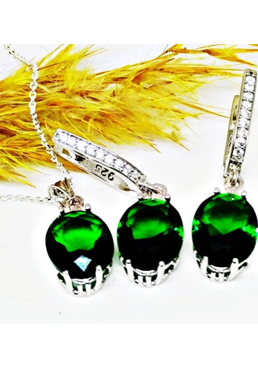Lilahgümüştr Gümüş Oval Yeşil Taşlı Kadın Kolye Küpe Set