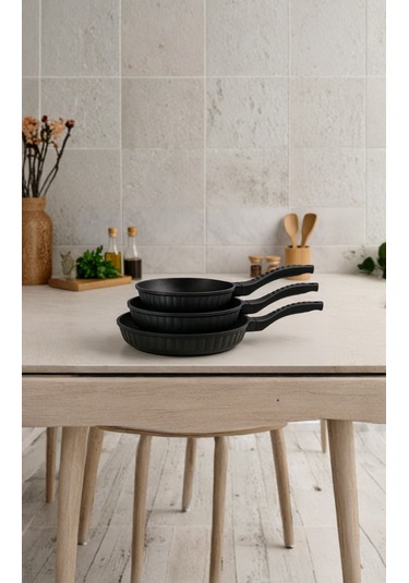 Haschef Yakut Döküm Tava Seti