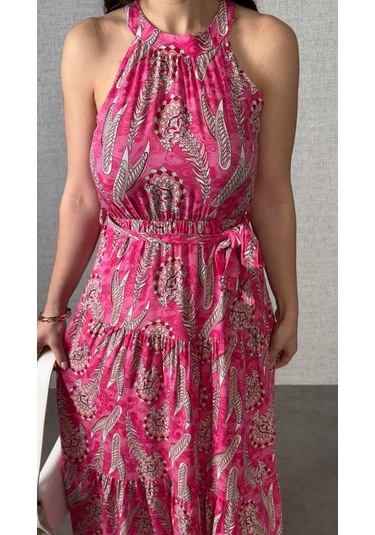 The İstanbul Kadın Omuzlardan Açık Boyundan Geçmeli Desenli Süprem Bluz Pembe