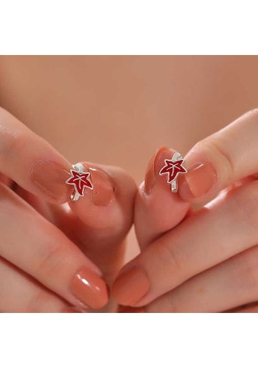 Gümüş Çınar Yaprağı Çocuk Küpesi 22081461